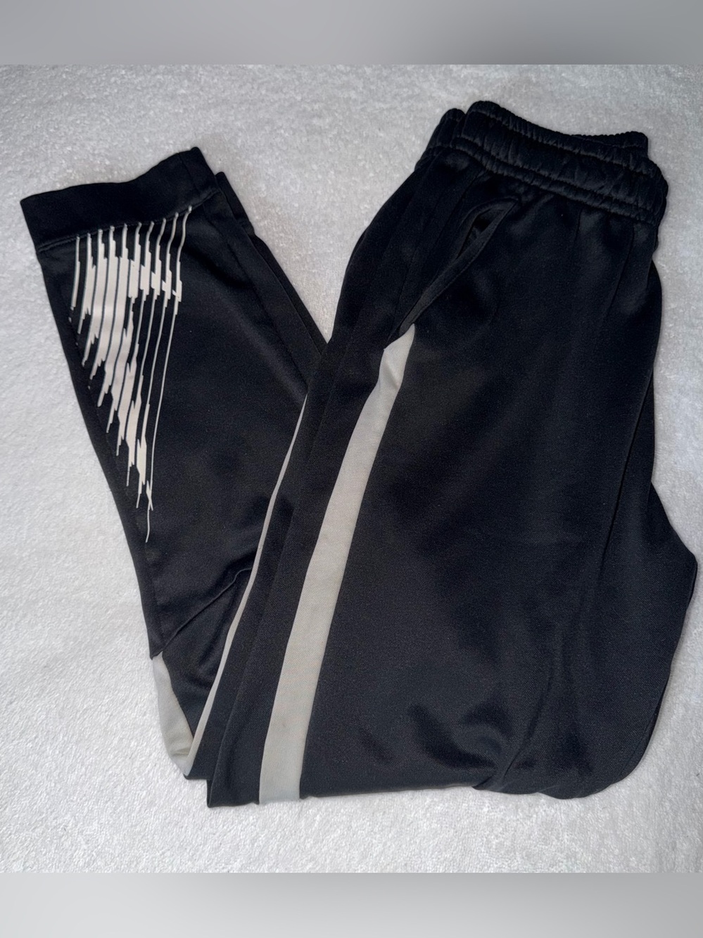 Boys Nike Dry Fit Black Sweatpants Joggers White Stripe Logo Size X-Large